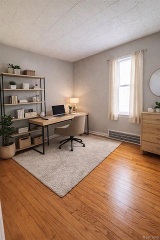 16069 Fairmount Drive, Detroit, MI 48205