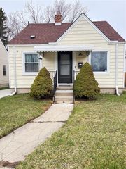 16069 Fairmount Drive, Detroit, MI 48205