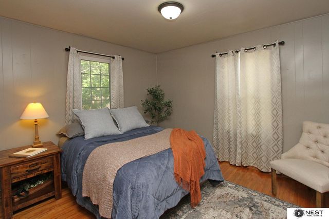 2760 S 13th Street, Lincoln, NE 68502