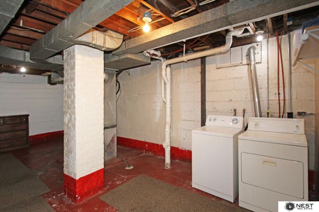 2760 S 13th Street, Lincoln, NE 68502