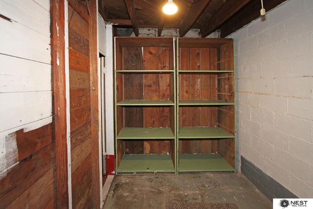 2760 S 13th Street, Lincoln, NE 68502