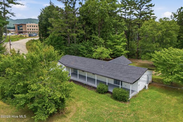 22 Gardenia Way, Blairsville, GA 30512