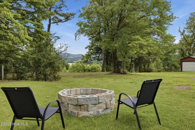 22 Gardenia Way, Blairsville, GA 30512