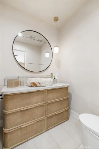 742 Groton, Burbank, CA 91504