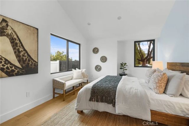 742 Groton, Burbank, CA 91504