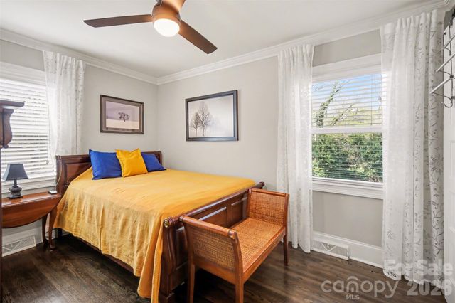 3945 Winfield Drive, Charlotte, NC 28205