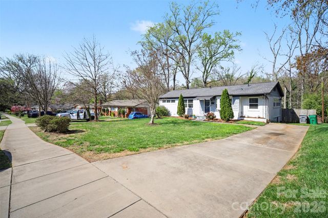 3945 Winfield Drive, Charlotte, NC 28205