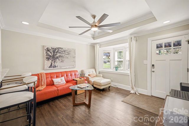 3945 Winfield Drive, Charlotte, NC 28205