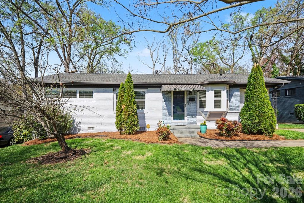 3945 Winfield Drive, Charlotte, NC 28205