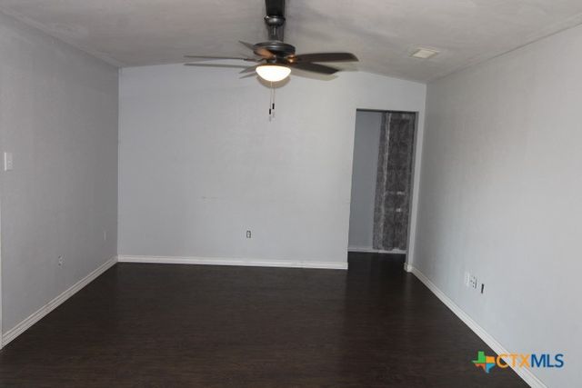 905 N 19th Street, Copperas Cove, TX 76522