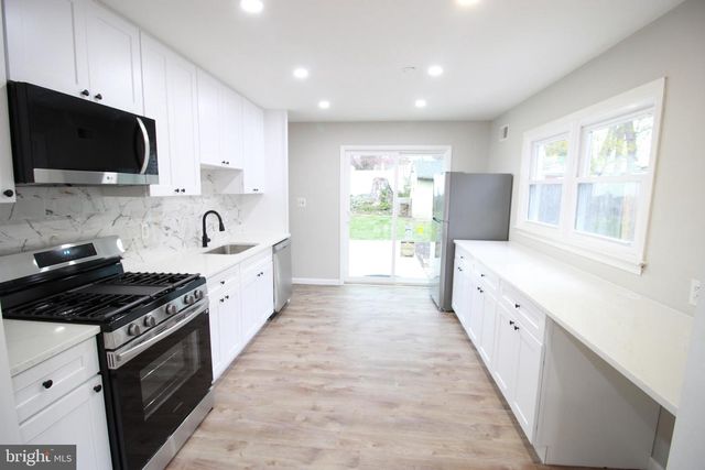 959 TERRACE BOULEVARD, Ewing, NJ 08618