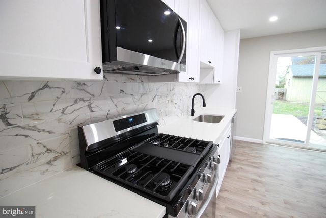 959 TERRACE BOULEVARD, Ewing, NJ 08618