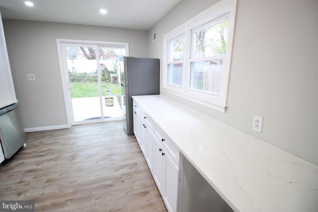 959 TERRACE BOULEVARD, Ewing, NJ 08618