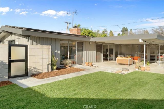 3202 N Studebaker Road, Long Beach, CA 90808