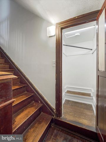 49 W COMMERCE STREET, Chambersburg, PA 17201