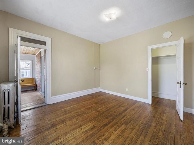 49 W COMMERCE STREET, Chambersburg, PA 17201