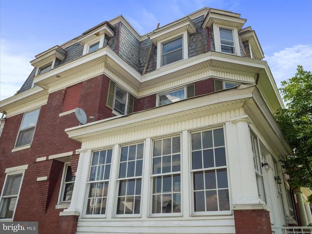 49 W COMMERCE STREET, Chambersburg, PA 17201