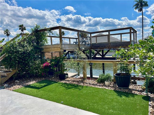 15429 Cruiser St B, Corpus Christi, TX 78418