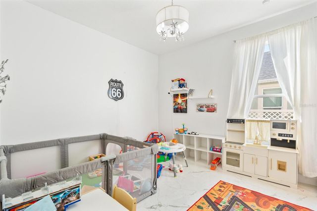 400 BROOKFIELD TERRACE, Deland, FL 32724