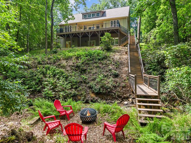 421 Purple Finch Court, Arden, NC 28704