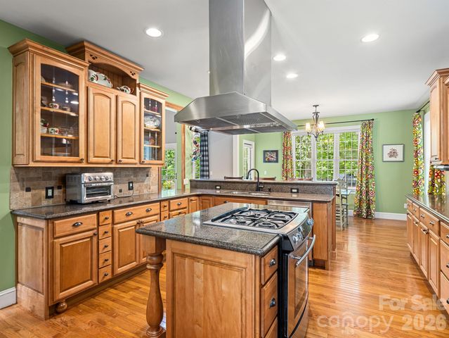 421 Purple Finch Court, Arden, NC 28704