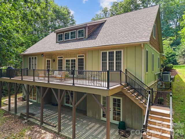 421 Purple Finch Court, Arden, NC 28704