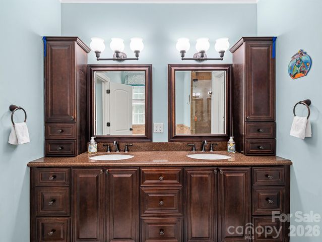 421 Purple Finch Court, Arden, NC 28704