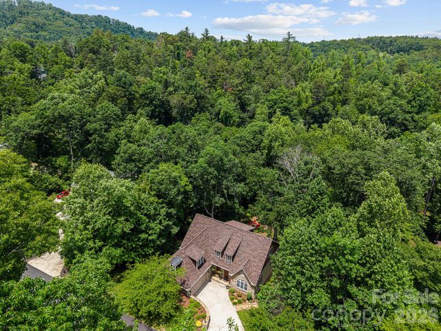 421 Purple Finch Court, Arden, NC 28704