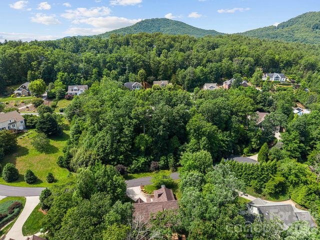 421 Purple Finch Court, Arden, NC 28704