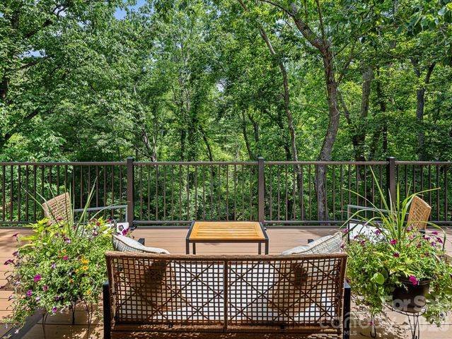421 Purple Finch Court, Arden, NC 28704