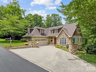 421 Purple Finch Court, Arden, NC 28704