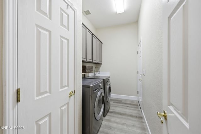2755 Arrow Smith Drive, Sparks, NV 89436