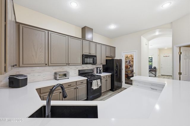 2755 Arrow Smith Drive, Sparks, NV 89436