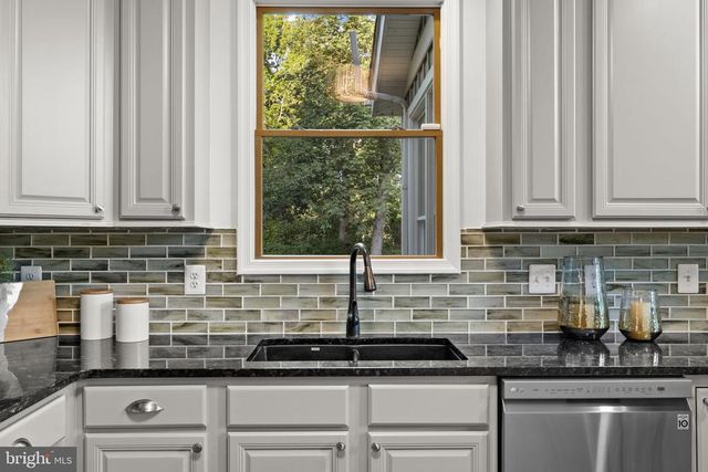 13422 BLACK WALNUT LN, Spotsylvania, VA 22551