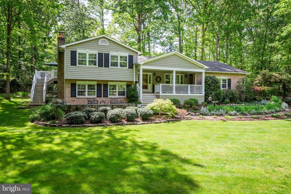 11905 CUB CT, Fairfax Station, VA 22039