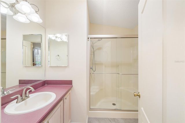 17300 SE 93RD HEYWARD AVENUE, The Villages, FL 32162