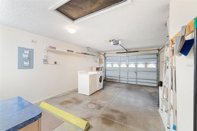 17300 SE 93RD HEYWARD AVENUE, The Villages, FL 32162