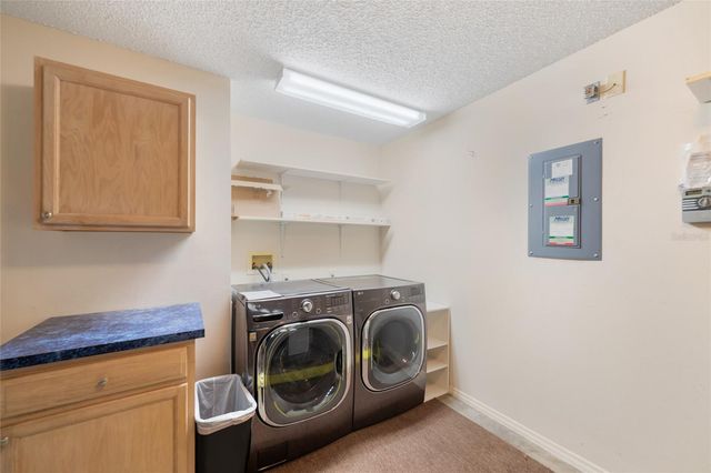 17300 SE 93RD HEYWARD AVENUE, The Villages, FL 32162