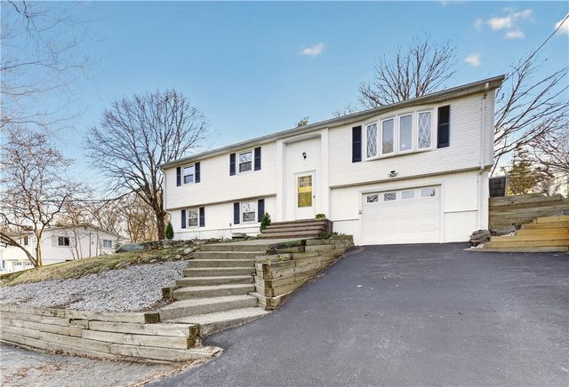 155 Birkshire Drive, Warwick, RI 02886