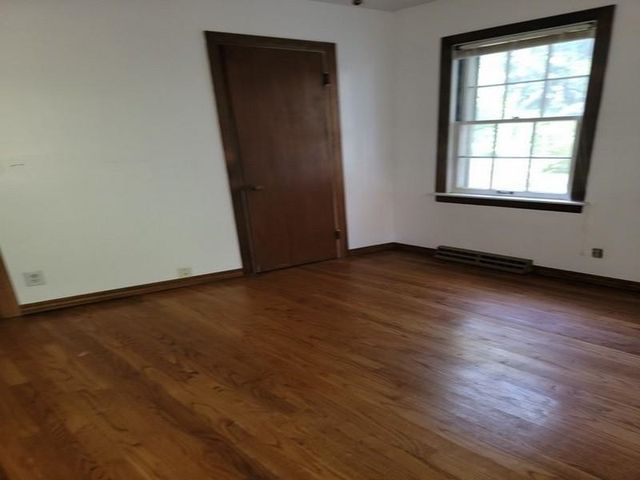 16 Southlawn Street, Saginaw, MI 48602