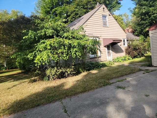 16 Southlawn Street, Saginaw, MI 48602