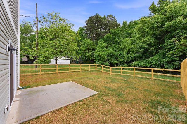 645 Brookwood Street, Mooresville, NC 28115