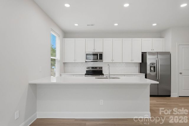 645 Brookwood Street, Mooresville, NC 28115