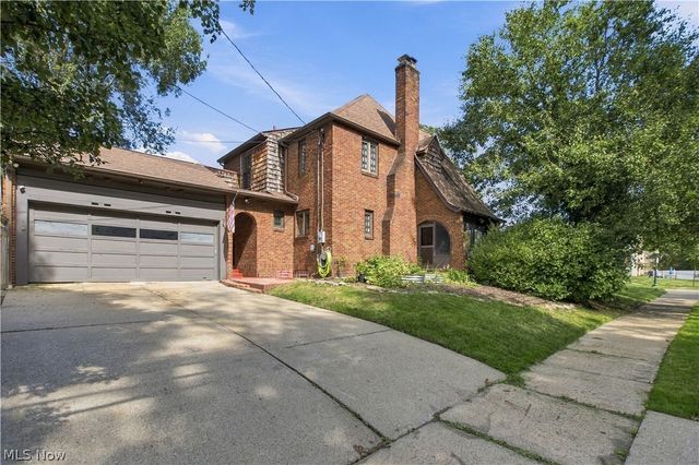 520 Mineola Avenue, Akron, OH 44320