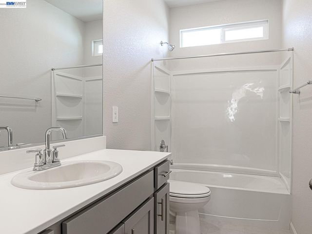 671 Channel Circle, Oakley, CA 94561