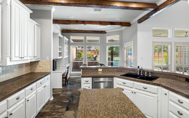 906 Hardage Lane, Colleyville, TX 76034