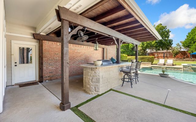 906 Hardage Lane, Colleyville, TX 76034