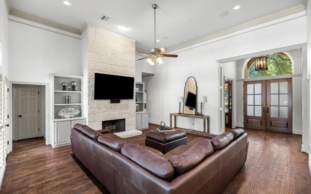 906 Hardage Lane, Colleyville, TX 76034