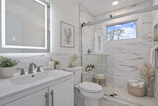 7 Otsego Place, Jericho, NY 11753