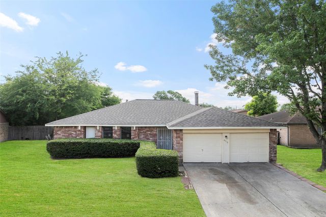 14118 Magnolia Springs Drive, Houston, TX 77066